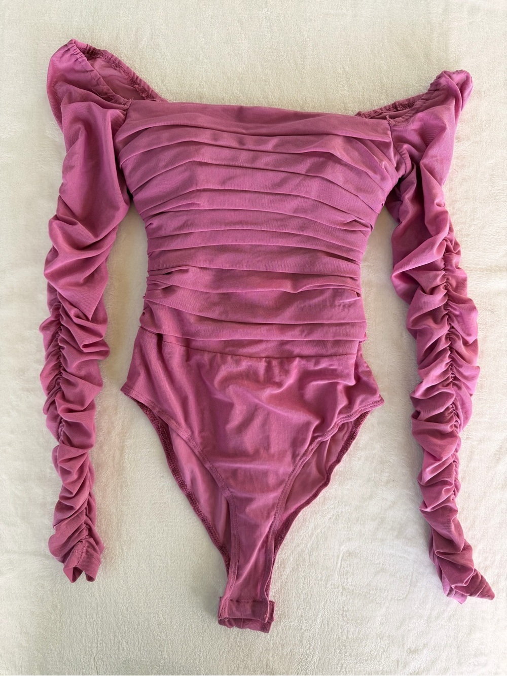 Princess Polly Off-Shoulder Ruched Pink Bodysuit